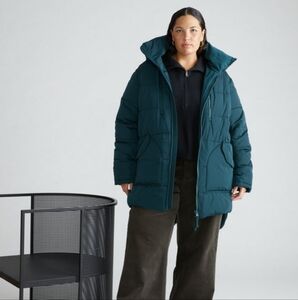 Universal Standard Matterhorn Mid Hooded Puffer in Deep Sea 3XL (size 34-36)